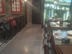 -东口码头·烧鸽子·鱼头泡饼·地方菜(金鹰悦城店)