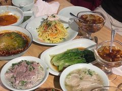 -全牛匠·乐山跷脚牛肉(新中关店)