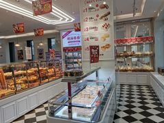 面包甜点陈列柜-味多美(江桥万达店)
