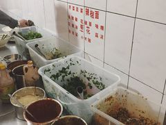 -文山荷鲜居(翠湖店)