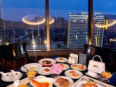 -广州花园酒店-凌璇阁360度高空海鲜自助餐CAROUSEL