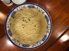 白汤底-同得兴面馆.苏式面.三虾面(园区店)