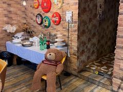 -玩坞轰趴馆·户外团建聚会主题生日派对馆(世豪广场店)