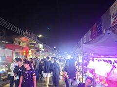 -中环花鸟鱼虫市场