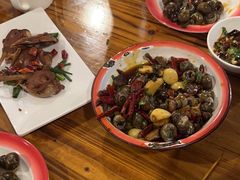 -冶建镜子·老南昌大排档·江西虾王(总店)