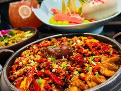 -依呀呀ktv烧烤小串(中山西路店)