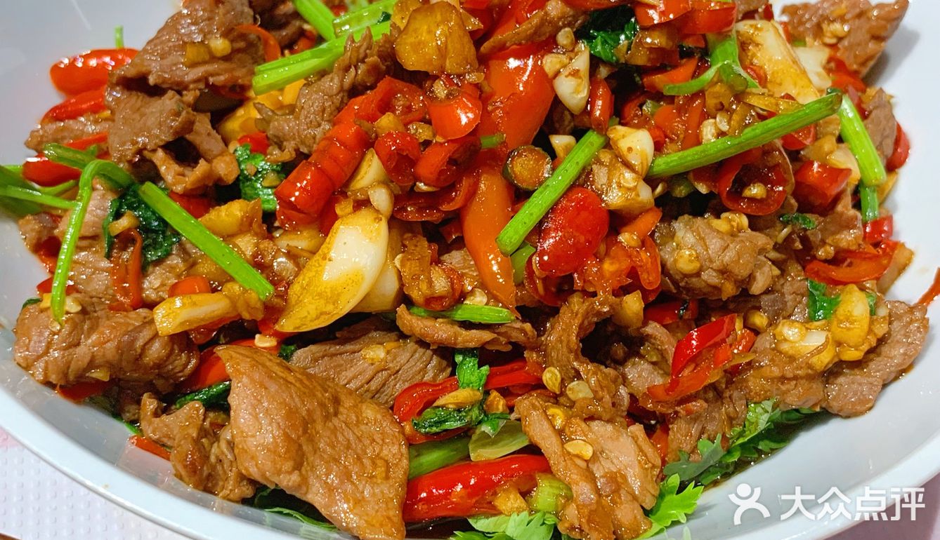 扫黑风暴同款湘菜馆！俺来了[调皮]