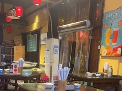 -富正毅三下锅·湘西韵味(天门山索道店)