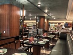 -东方红海鲜百汇(国际大厦店)