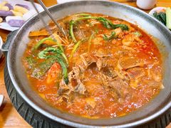 -喇喇排骨火锅·传统韩式脊骨汤(望京西园总店)