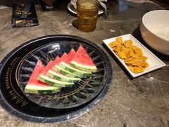 -三人行骨头王火锅(长寿店)