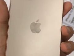 -Apple零售店(华贸购物中心店)