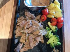 -必胜客(阿罗海店)