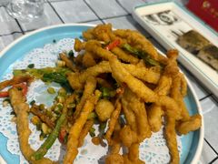-顶峰夜宴·龙虾烧烤大排档(九江学院店)