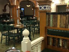 大堂-清真·玛丽亚新疆菜主题餐厅(浙江中路店)
