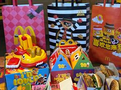 -麦当劳(新世纪环球中心店)