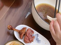 -百年老字号·观振兴蟹黄面·三虾面·苏式面(观前街富仁坊巷店)