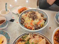 -汗腾格里·风味餐厅(新疆驻京办店)
