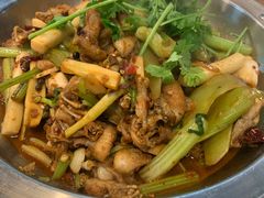 -重庆鸡公煲·青锅花椒鱼(牡丹江路店)