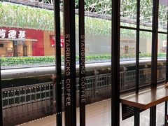 -星巴克(北京西站5号候车室)