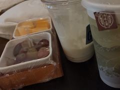 -金色印象·4k影院式足体养生(龙腾路店)