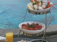 海鲜塔-中茵皇冠假日酒店·棕榈岛湖畔餐厅