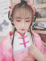 -盘子女人坊古装写真摄影(厦门总店)