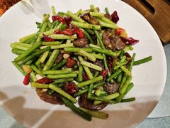 -辛香味烧鱼馆·非遗技艺·排骨红烧肉(光谷医药园店)