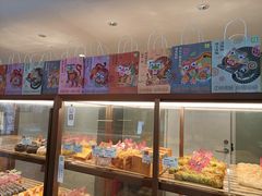 面包甜点陈列柜-奈雪的茶(苏宁广场店)