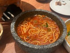 小锅米线-浩海火燒雲傣家菜(芮欧百货店)