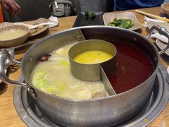 -江小渔鲜鱼火锅(冠亚星城店)