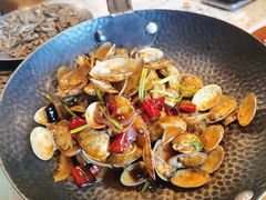 -破瓦寒窑·地摊烤羊排