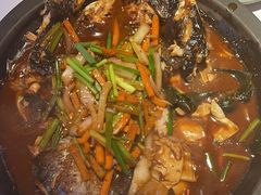 -鸣记脆皮烤鱼·海鲜烤鱼(三八广场店)