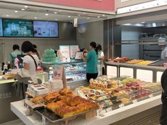 面包甜点陈列柜-康欣面包生日蛋糕(幸福店)