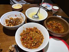 -八碗湘长沙市井菜(坡子街店)