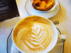 -Majestic Café