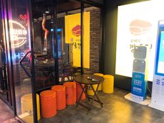 等位区-·缸桶屋·韩式牛肋条自助烤肉(西湖D11店)