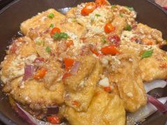 蒜香火腿包浆豆腐-云海肴·汽锅鸡·云南菜(广安门天虹店)
