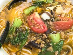 -蒙自源米线大王(东站店)