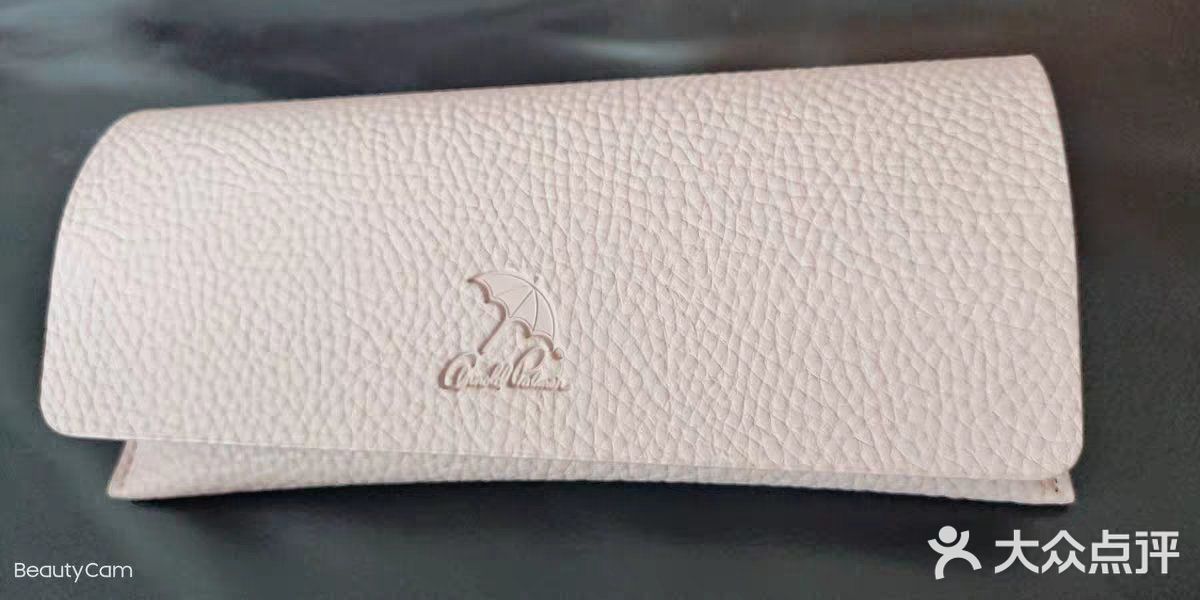 花雨伞太阳镜，C位出道[调皮]，女性专属🌹