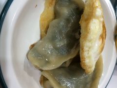 -来必堡(娄山关路店)