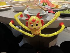 -海底捞火锅(新松江路生日主题店)