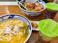 -鑫花溪牛肉米粉(凤凰街创始总店)