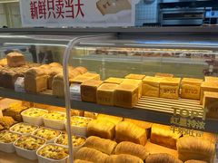 -红星前进面包牛奶公司(君太店)