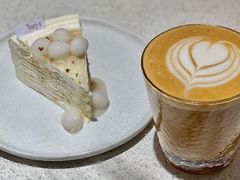 桂花拿铁-Toris(LuOne凯德晶萃广场店)