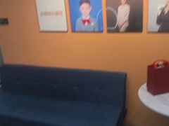 -爱定格照相馆·证件照(上海惠南观海坊店)