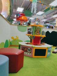 -莫莉幻想儿童乐园(北京顺义华联店)