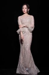 点击看大图 -GRACE KELLY婚纱与礼服(北京店)