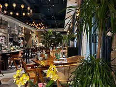 -Osteria Garden 生蚝花园餐厅(原进贤路店)
