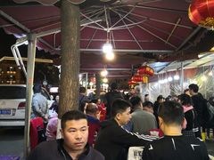 -吉庆街美食广场